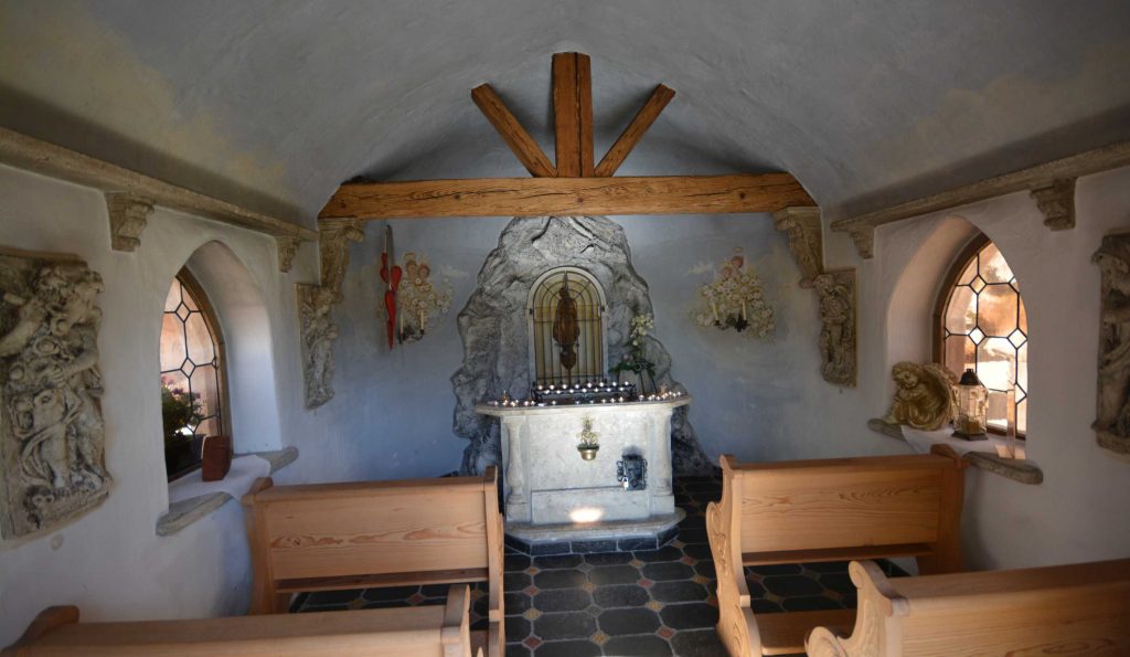 Brenneralm Hauskapelle Altar_web