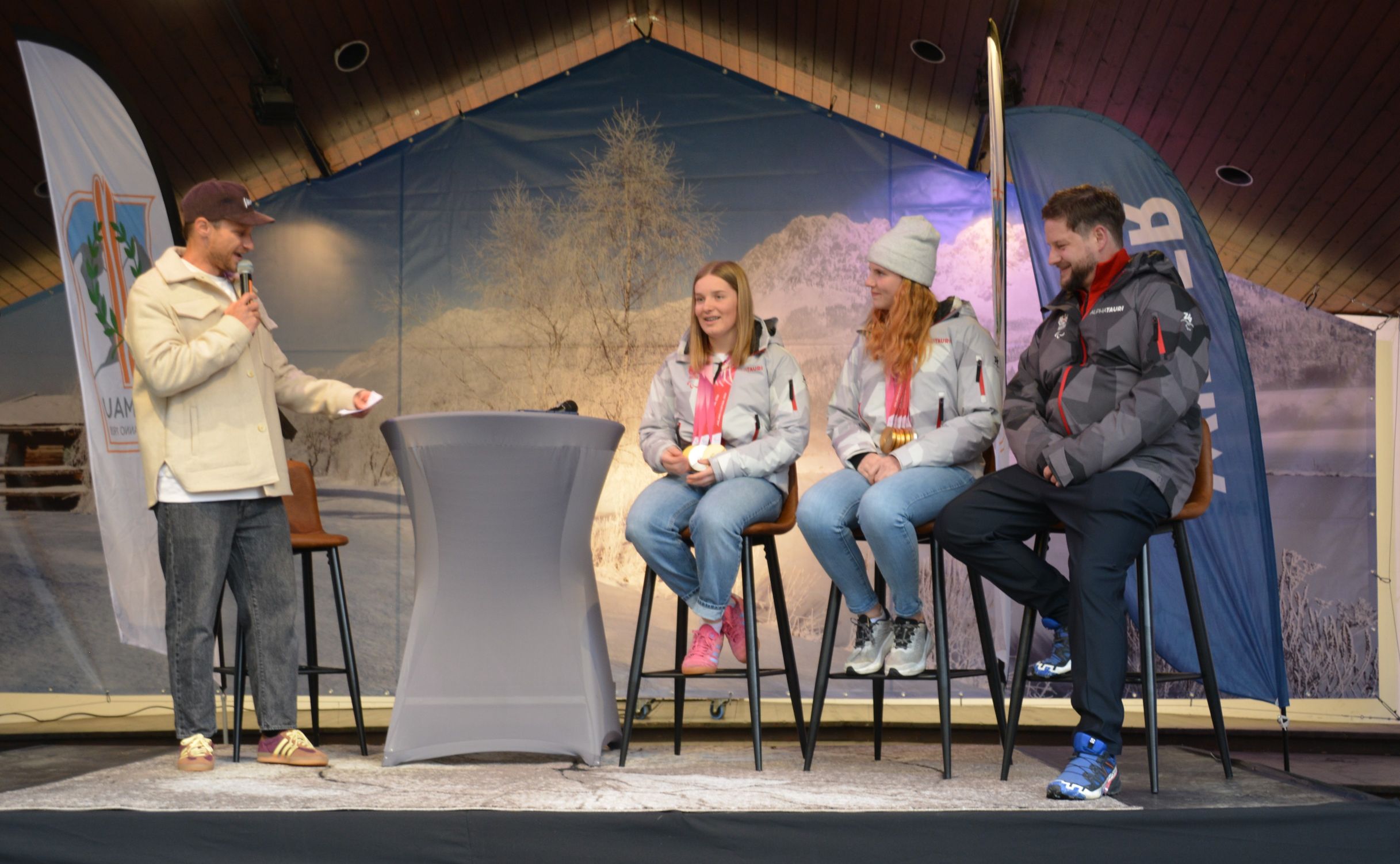 Lilly Sammer Empfang_2026-04-10_Lilly Sammer, Veronika Aigner, Michael Scharnagl_web