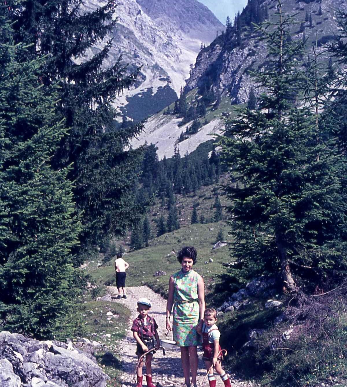 Müllers unterwegs zur Gaudeamushütte_1967 (2)